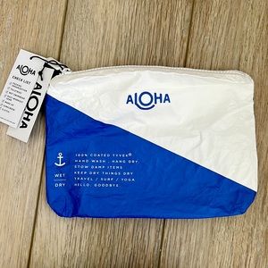 Aloha collection pouch